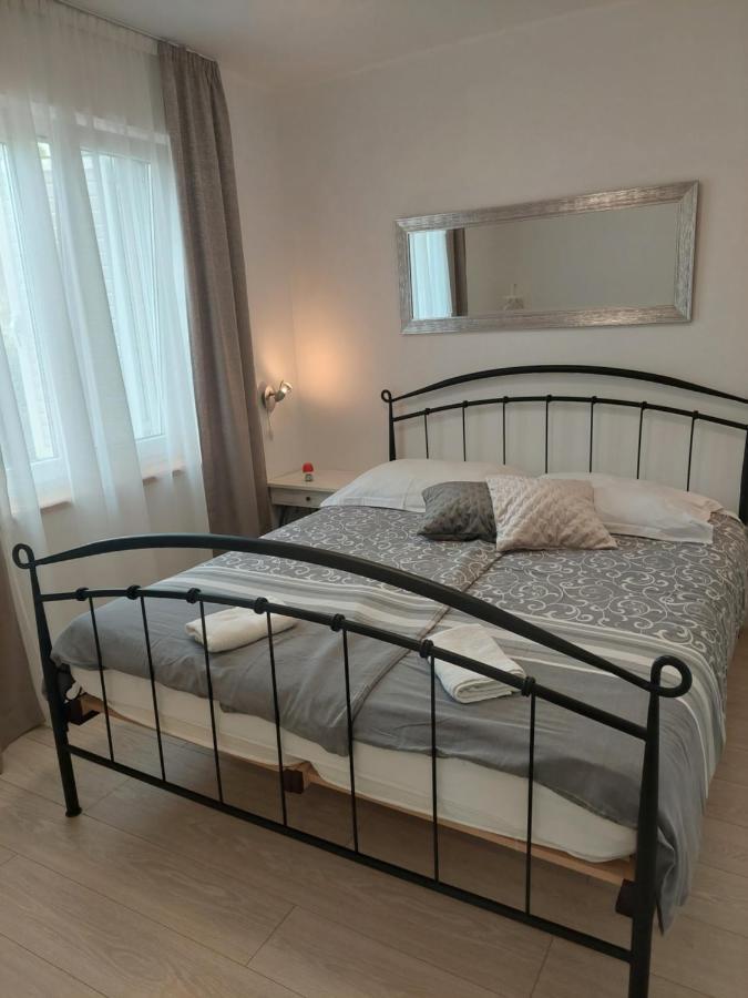 Apartmani Basioli Zára Kültér fotó