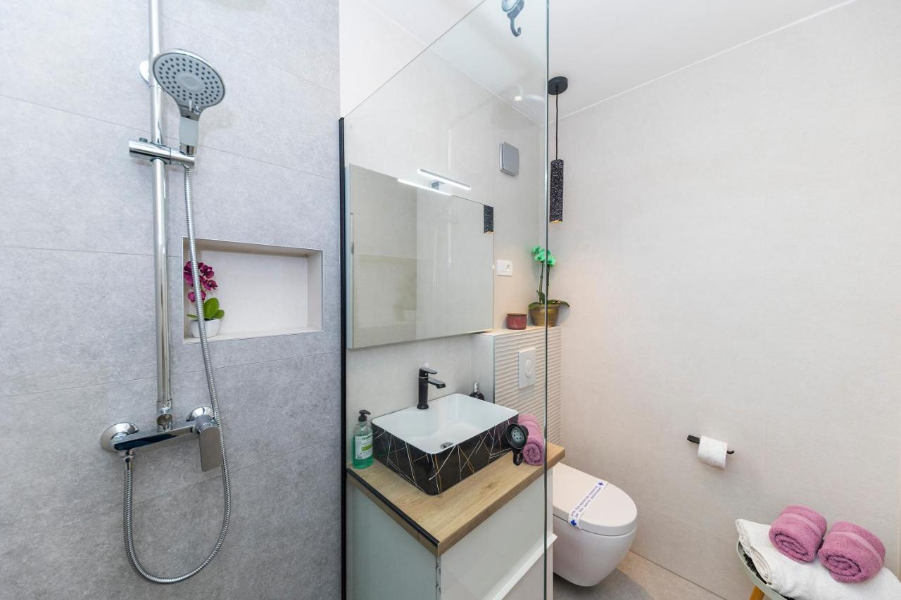 Apartmani Basioli Zára Kültér fotó